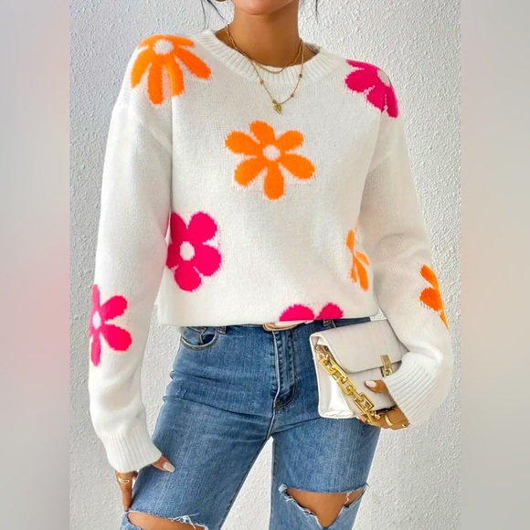 Floral Pattern Crew Neck Long Sleeve Sweater - Picture 1 of 8